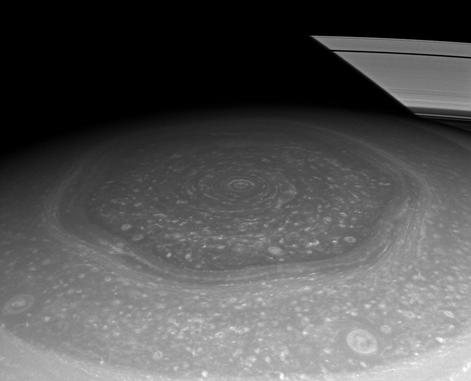 Saturn's North Pole 